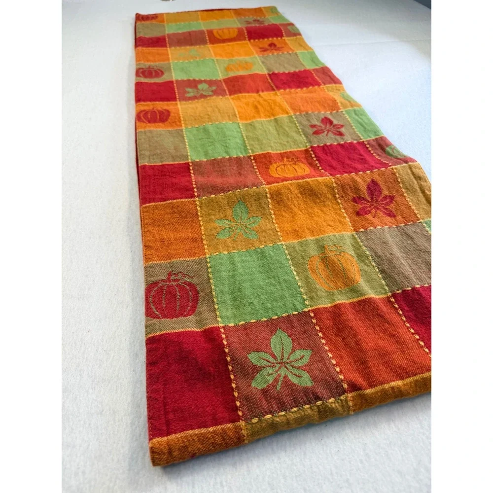 Autumn Patchwork Pumpkin Leaf Woven Table Runner Red Orange Green 13x70